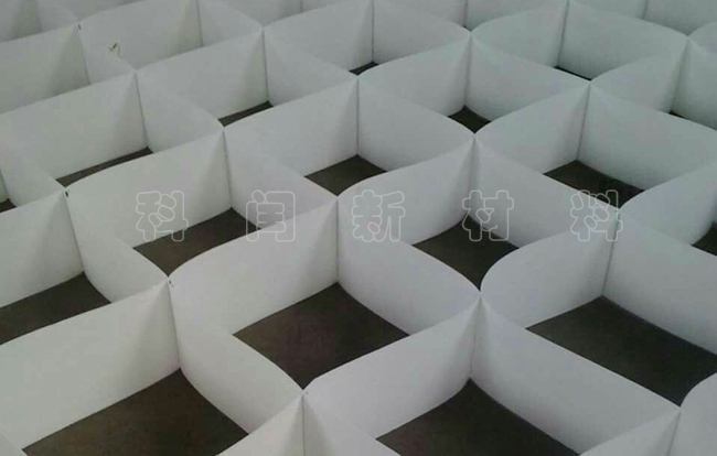 High strength geocell